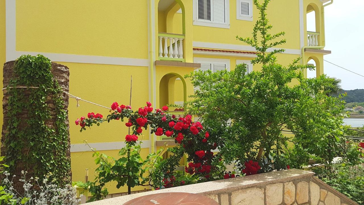 Guest House Galeb2 Супетарська Драґа Екстер'єр фото